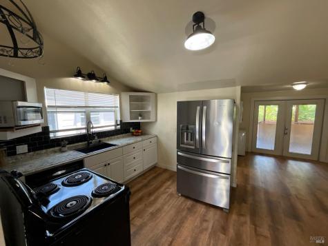 138 W 6th Street Santa Rosa CA 95401