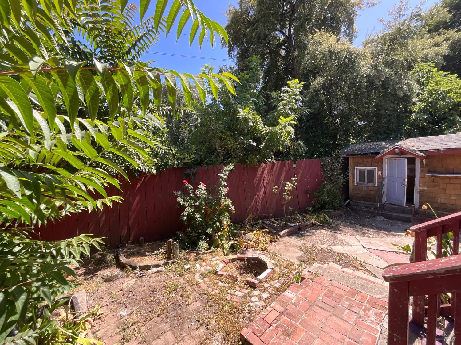 138 W 6th Street Santa Rosa CA 95401