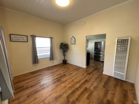 138 W 6th Street Santa Rosa CA 95401