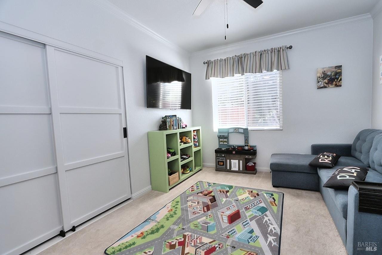 918 Fallsgrove Way Vacaville CA 95687