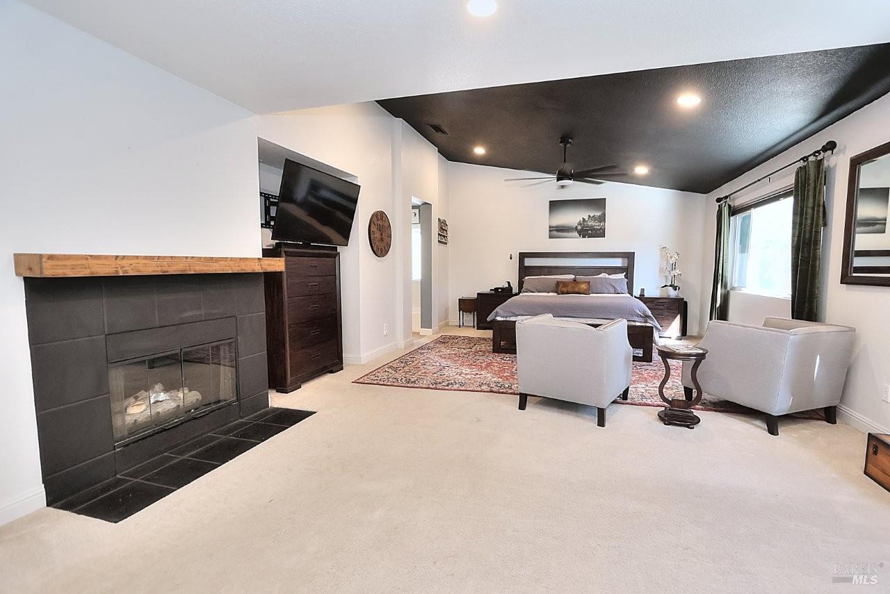 918 Fallsgrove Way Vacaville CA 95687