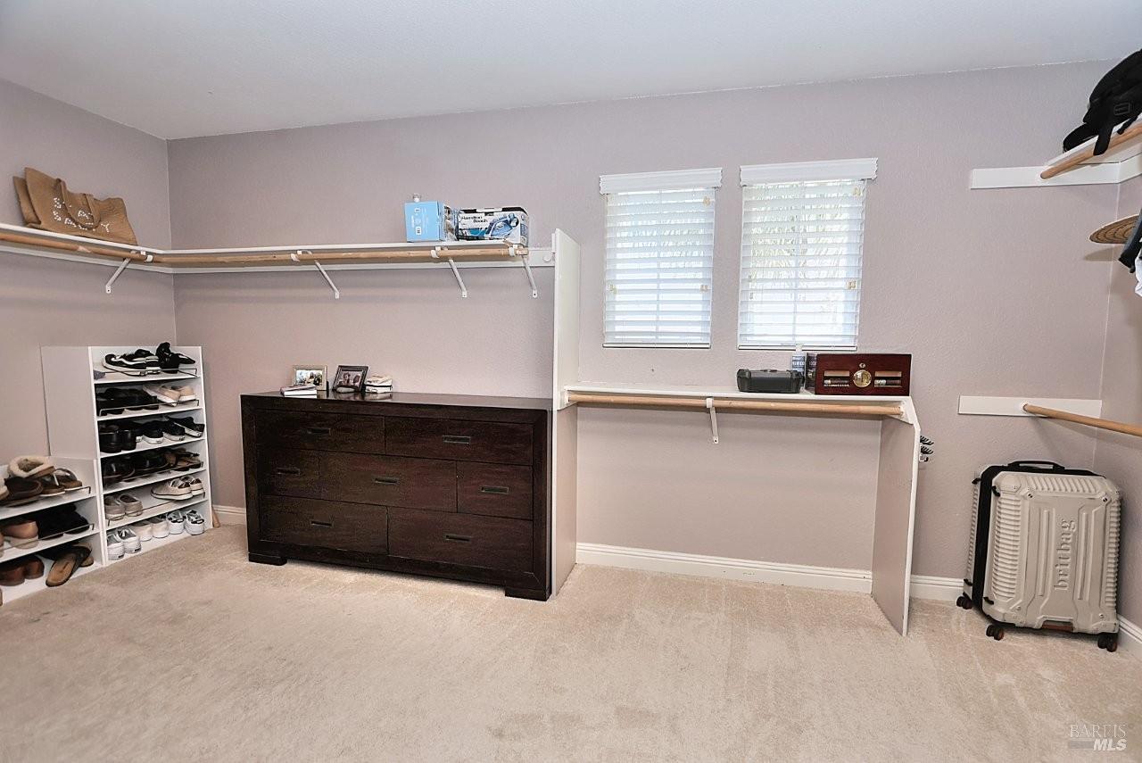 918 Fallsgrove Way Vacaville CA 95687