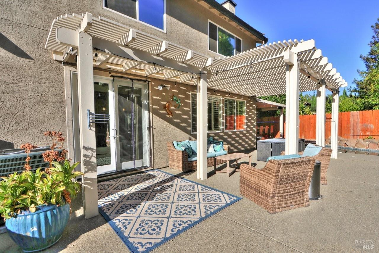 918 Fallsgrove Way Vacaville CA 95687