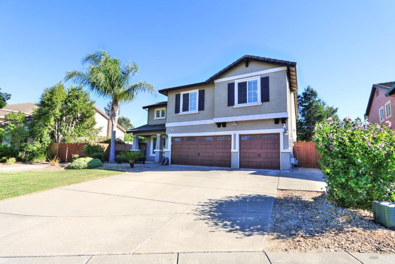 918 Fallsgrove Way Vacaville CA 95687