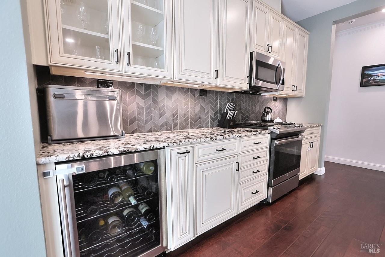 918 Fallsgrove Way Vacaville CA 95687