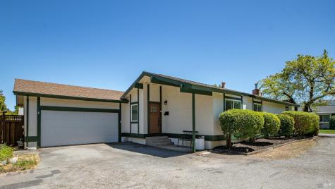 4 Mendocino Lane Novato CA 94947