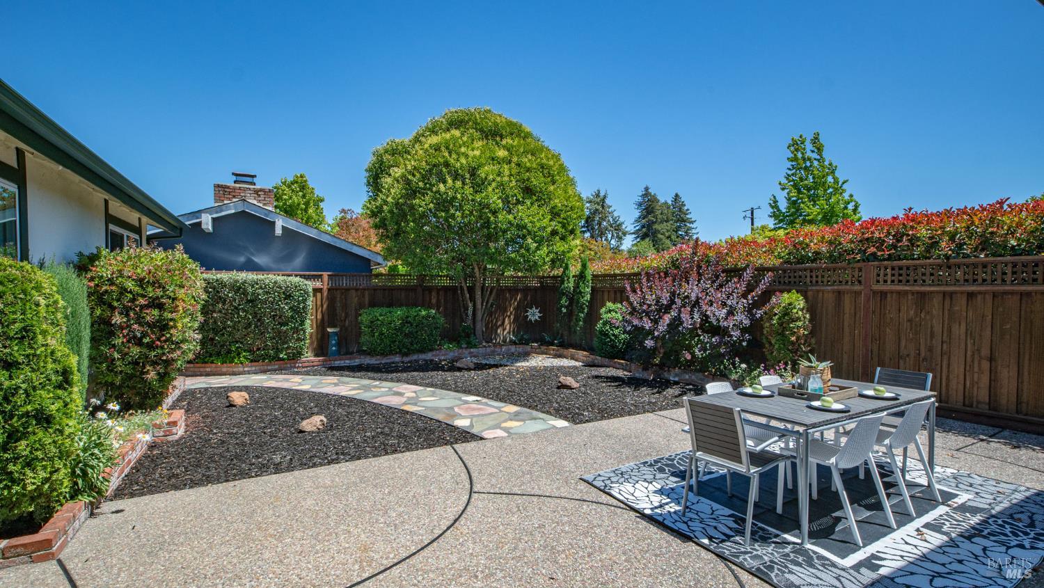 4 Mendocino Lane Novato CA 94947