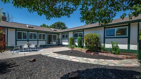 4 Mendocino Lane Novato CA 94947