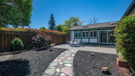 4 Mendocino Lane Novato CA 94947