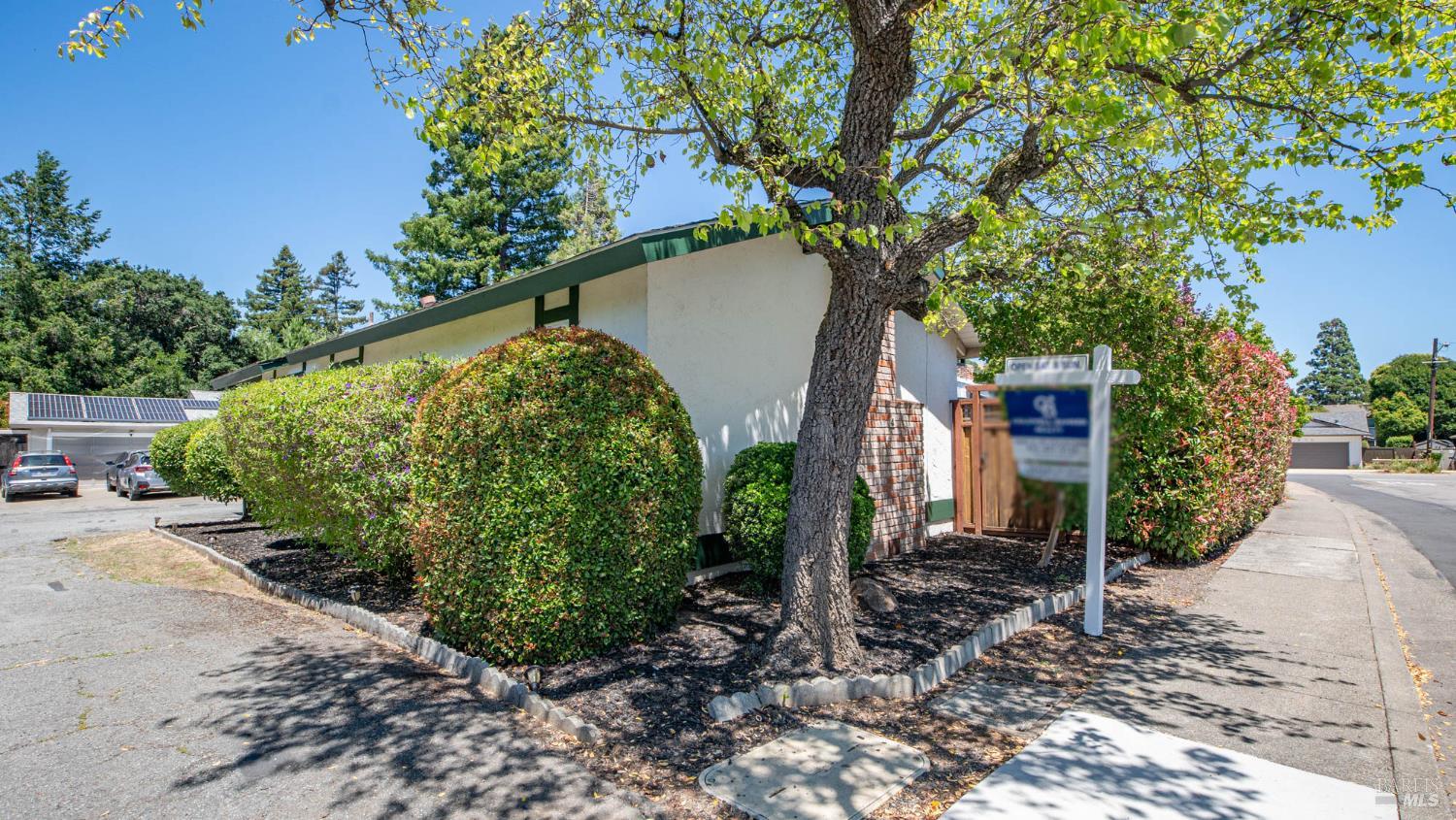 4 Mendocino Lane Novato CA 94947