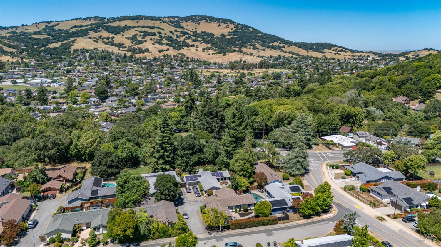 4 Mendocino Lane Novato CA 94947