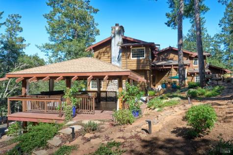 5779 Trailwood Drive Santa Rosa CA 95404