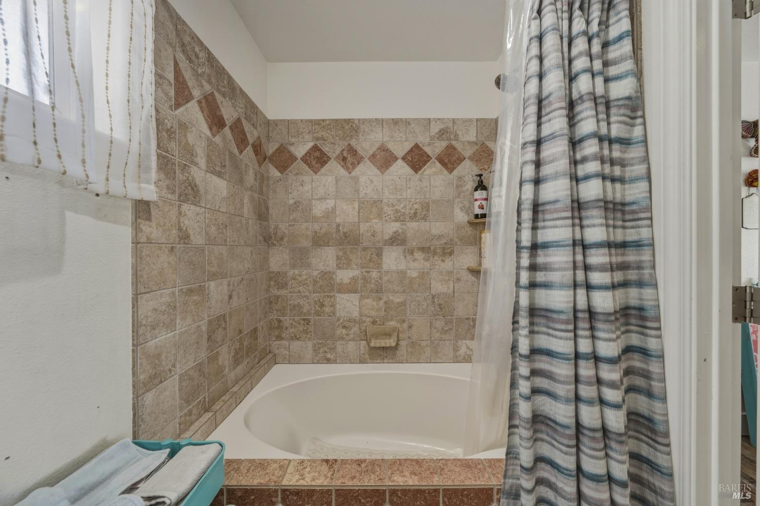 3310 Riviera West Drive Kelseyville CA 95451