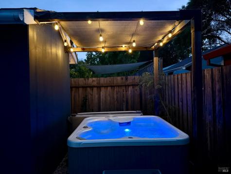 837 Marty Drive Glen Ellen CA 95442