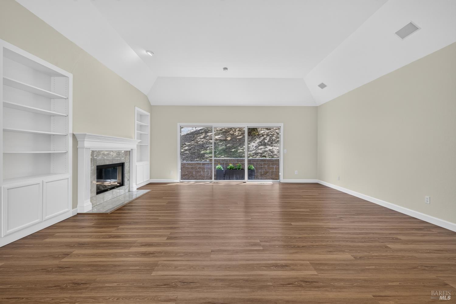 5966 Stone Bridge Road Santa Rosa CA 95409