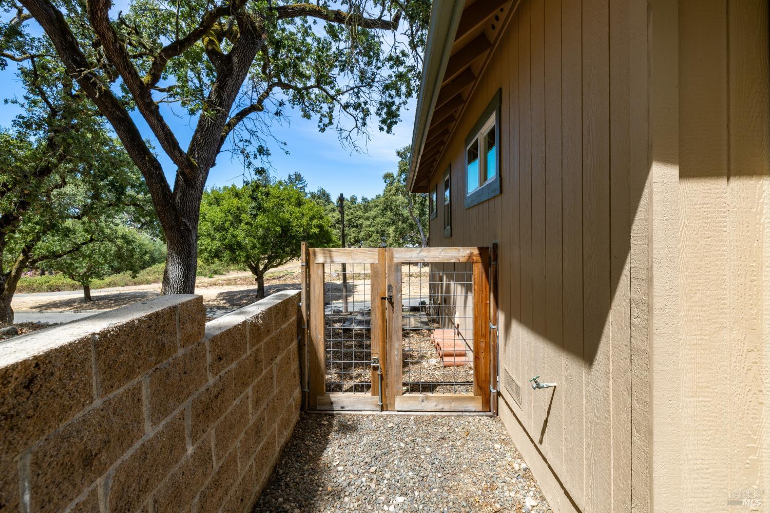 5966 Stone Bridge Road Santa Rosa CA 95409