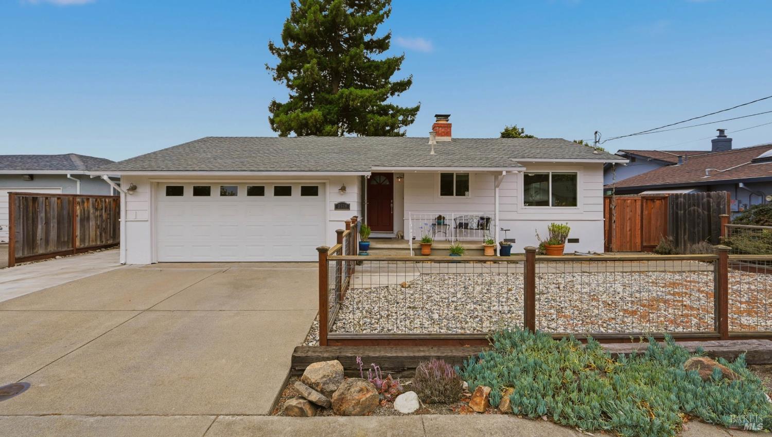 2529 Merced Street Napa CA 94558