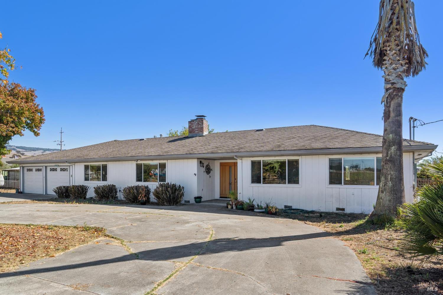 2702 Old Adobe Road Petaluma CA 94954