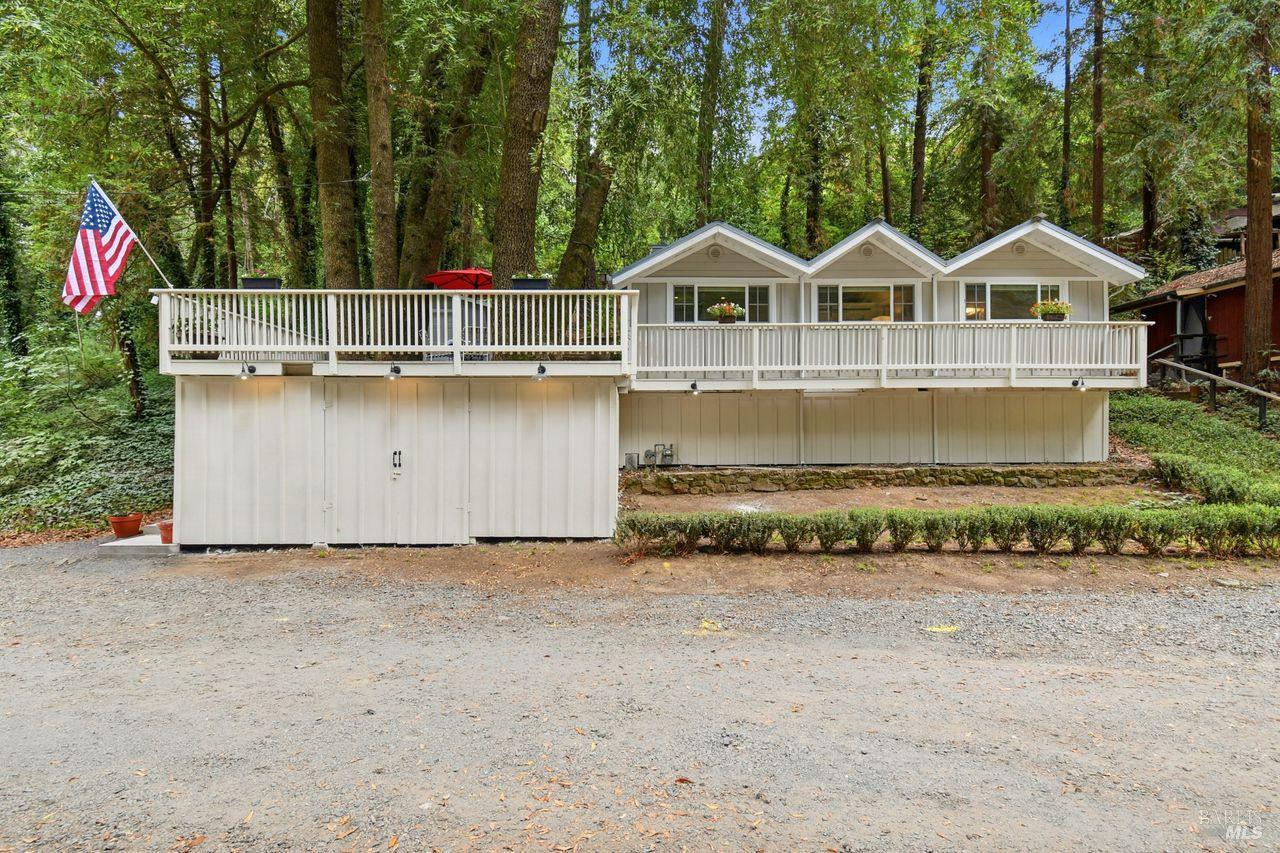 9185 Rio Dell Court Forestville CA 95436