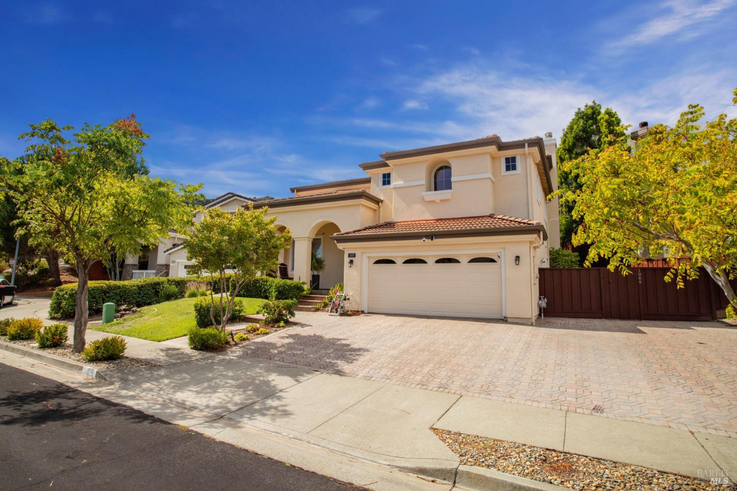 1009 Trailside Drive El Sobrante CA 94803
