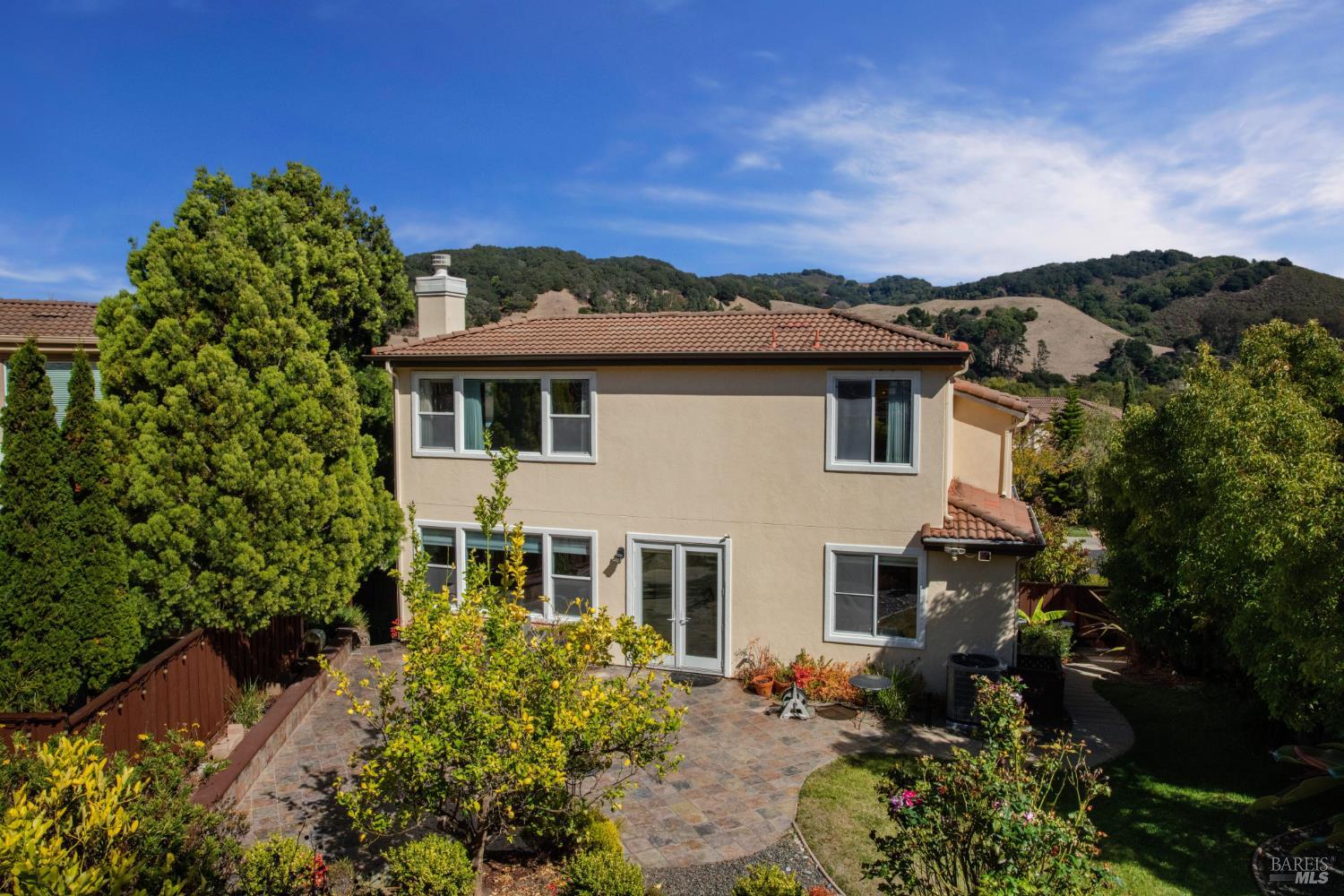 1009 Trailside Drive El Sobrante CA 94803