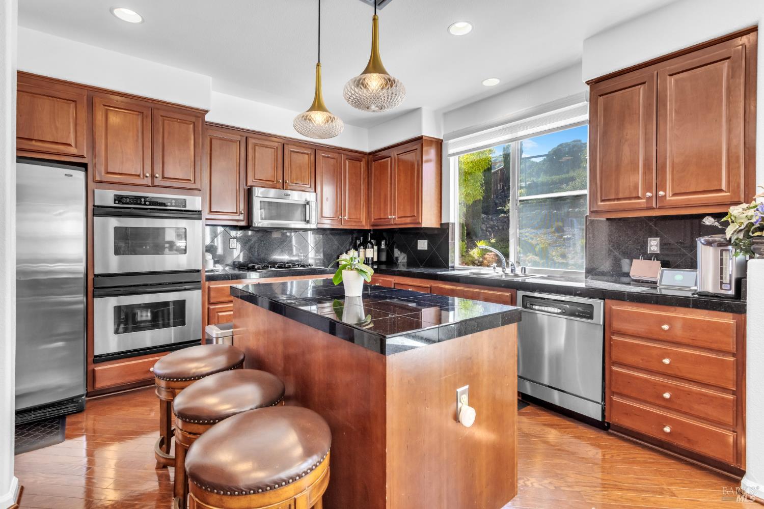 1009 Trailside Drive El Sobrante CA 94803