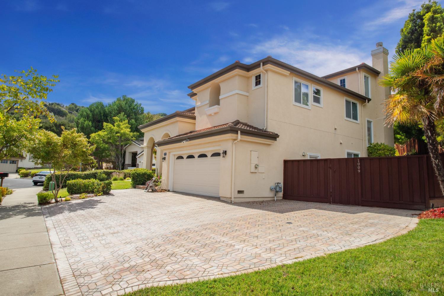 1009 Trailside Drive El Sobrante CA 94803