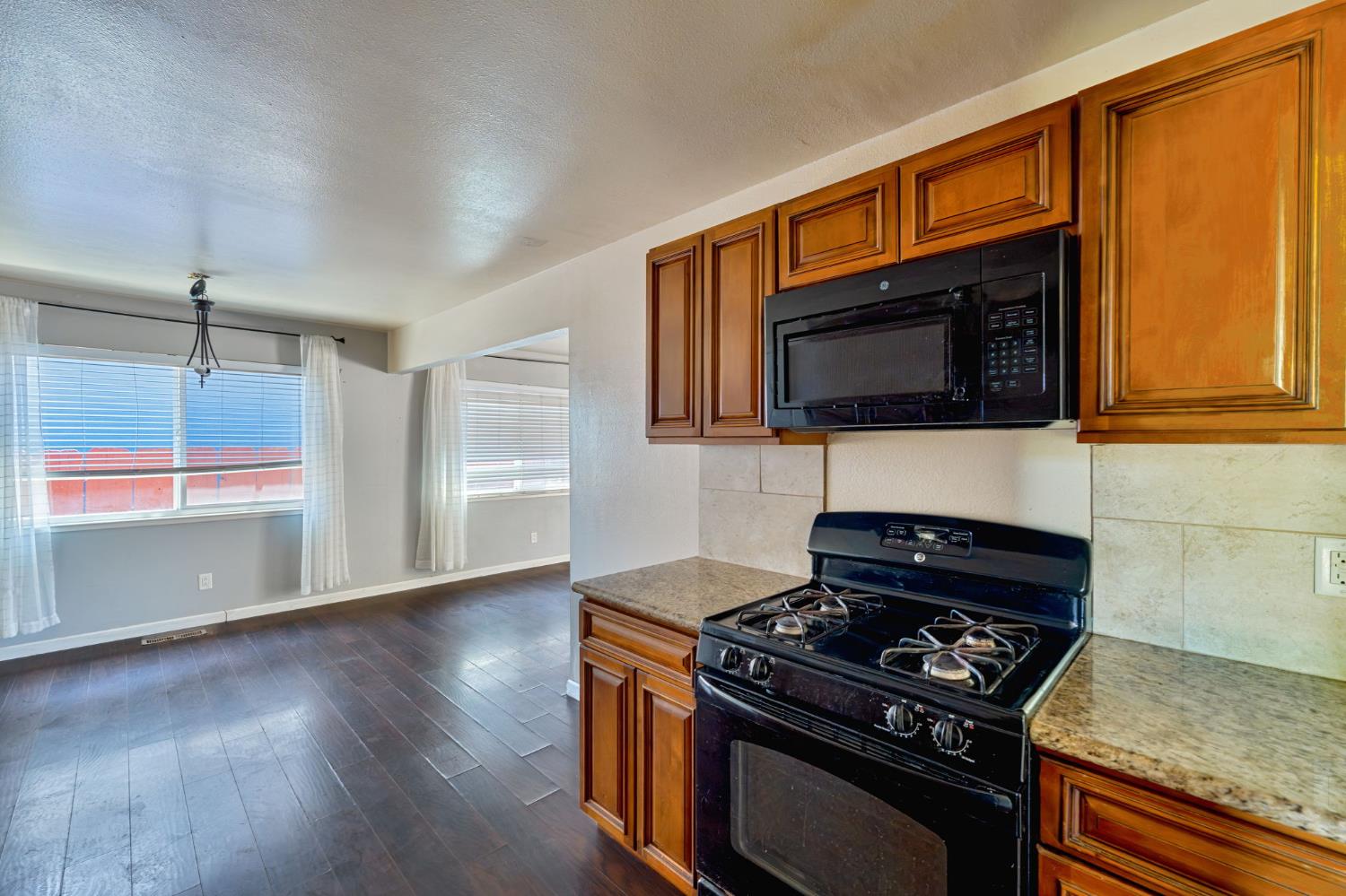 260 De Pauw Drive Turlock CA 95382