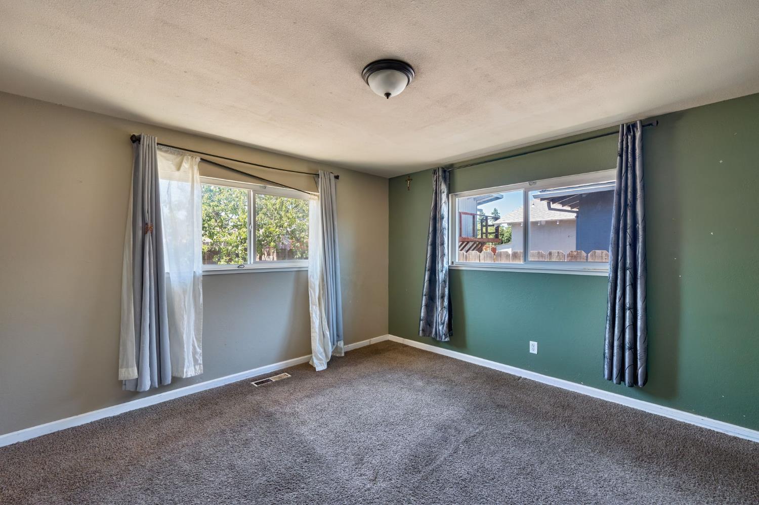 260 De Pauw Drive Turlock CA 95382