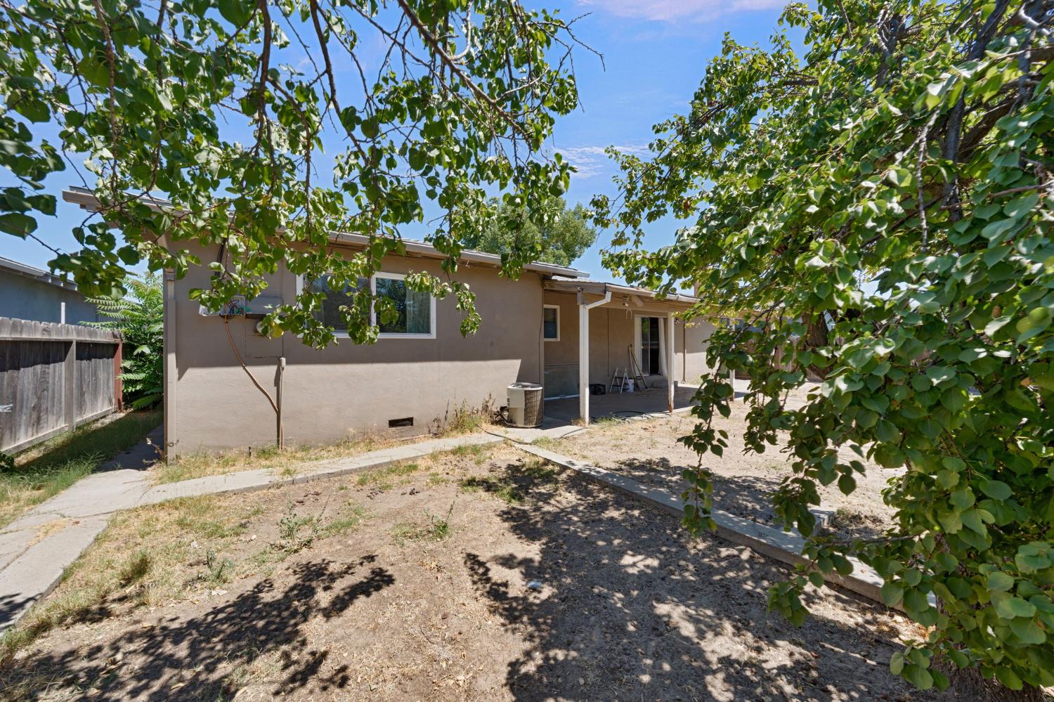 260 De Pauw Drive Turlock CA 95382