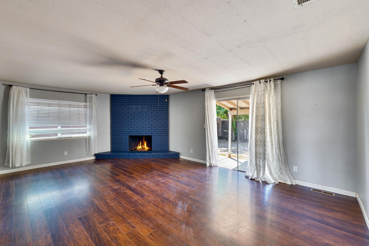 260 De Pauw Drive Turlock CA 95382