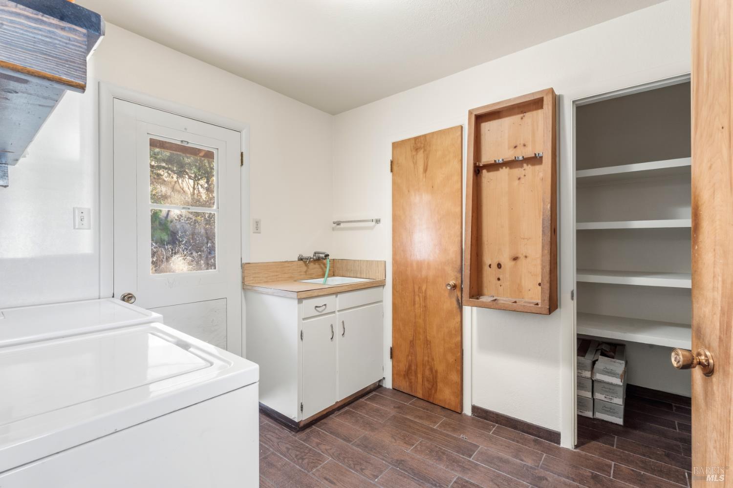 11751 East Side Potter Valley Road Potter Valley CA 95469
