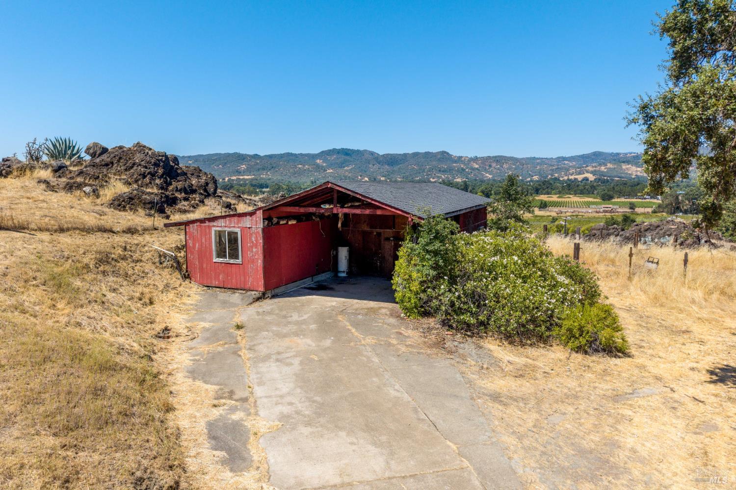 11751 East Side Potter Valley Road Potter Valley CA 95469