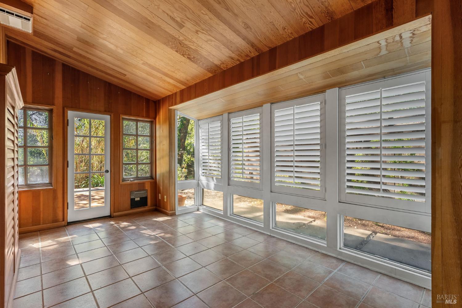 6641-6641A Yount Street Yountville CA 94599
