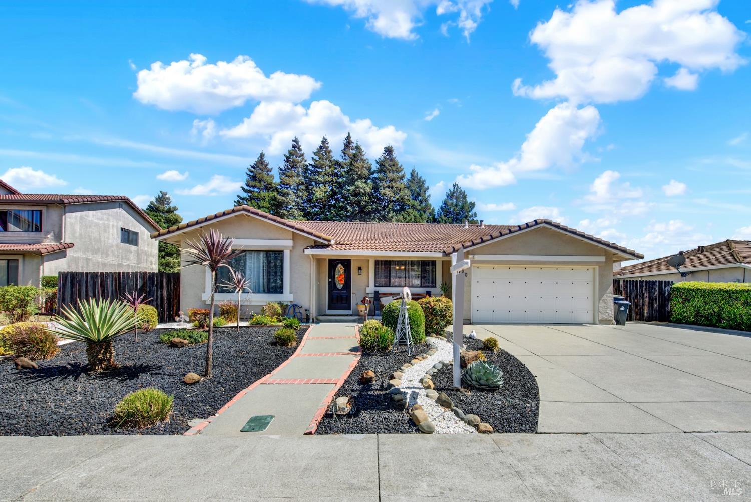 760 Stallion Circle Fairfield CA 94533