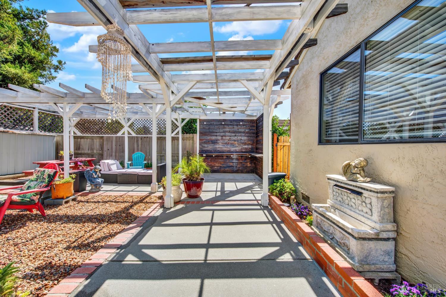 760 Stallion Circle Fairfield CA 94533