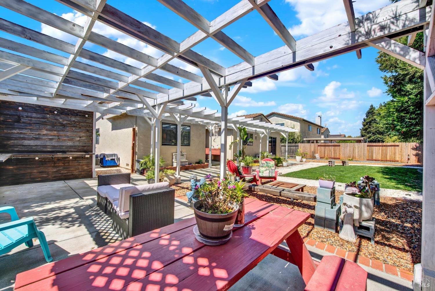 760 Stallion Circle Fairfield CA 94533