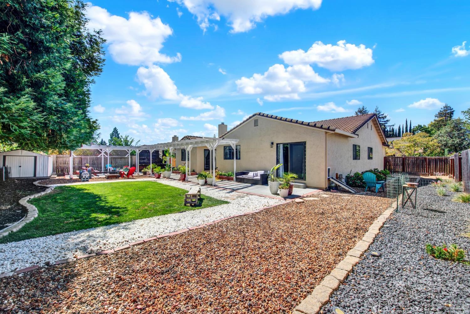 760 Stallion Circle Fairfield CA 94533