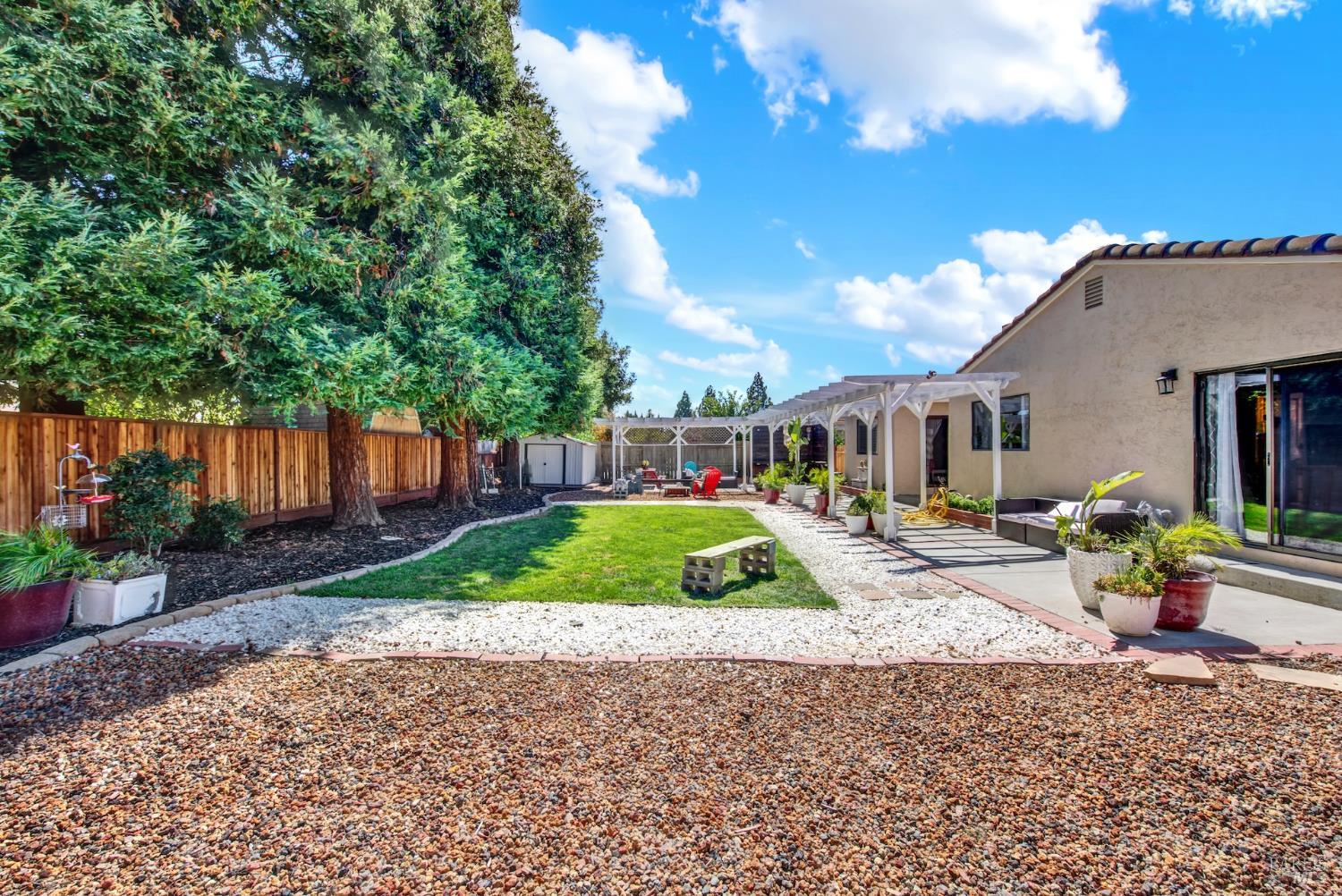 760 Stallion Circle Fairfield CA 94533