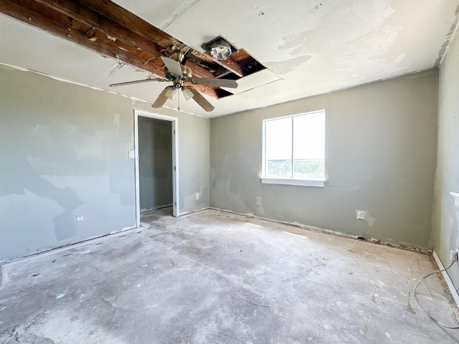 21975 State Highway 140 Stevinson CA 95374