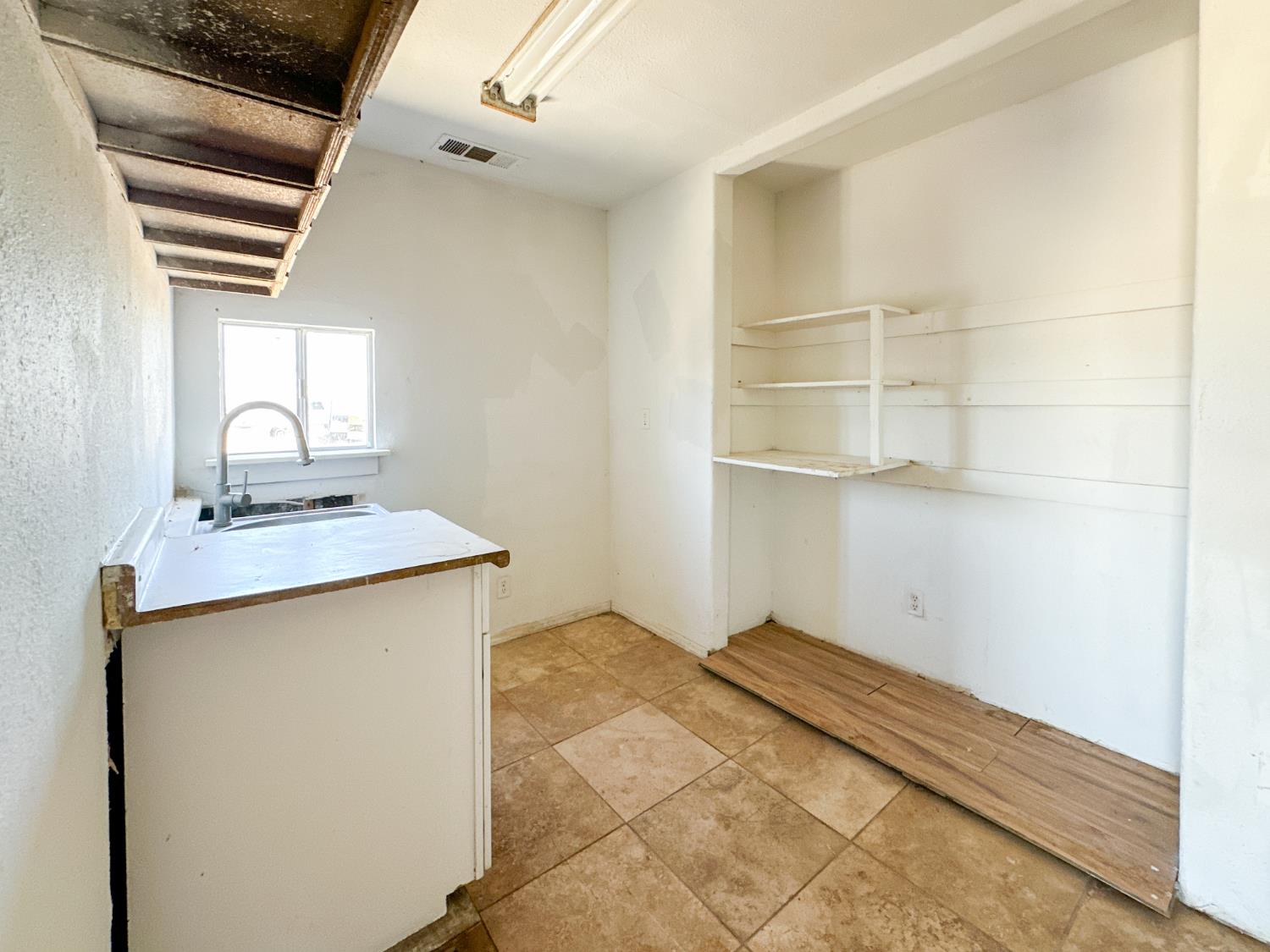21975 State Highway 140 Stevinson CA 95374