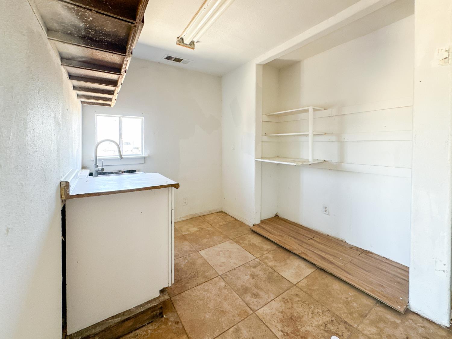21975 State Highway 140 Stevinson CA 95374