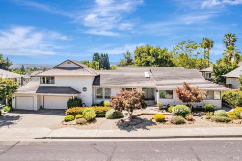 9489 Vinecrest Road Windsor CA 95492