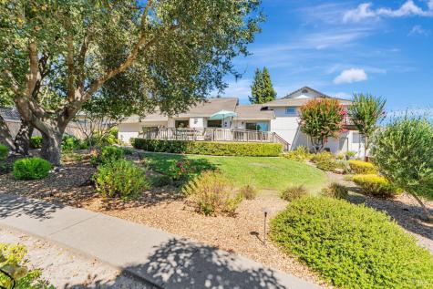 9489 Vinecrest Road Windsor CA 95492