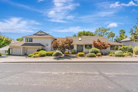 9489 Vinecrest Road Windsor CA 95492