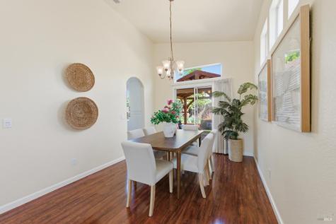 8014 Manchester Avenue Rohnert Park CA 94928