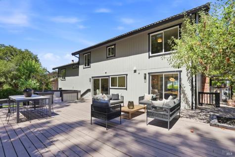 36 Plata Court Novato CA 94947