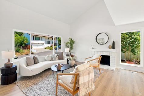 36 Plata Court Novato CA 94947