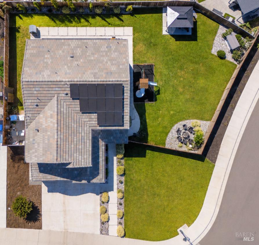 1430 Roosevelt Street Dixon CA 95620