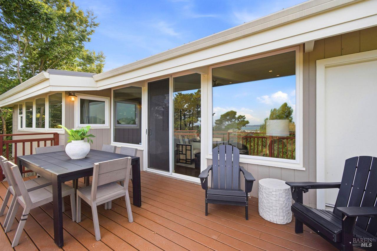 407 Redwood Avenue Corte Madera CA 94925